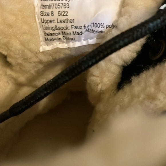 Serra Women’s Winter 3M Insulated Duck Boots size 8 brand new with tags, Blk - Picture 7 of 8